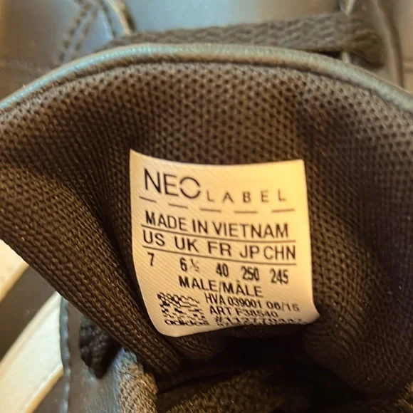 Adidas Black Daily Vulc Neo size 7 US - Picture 4 of 7